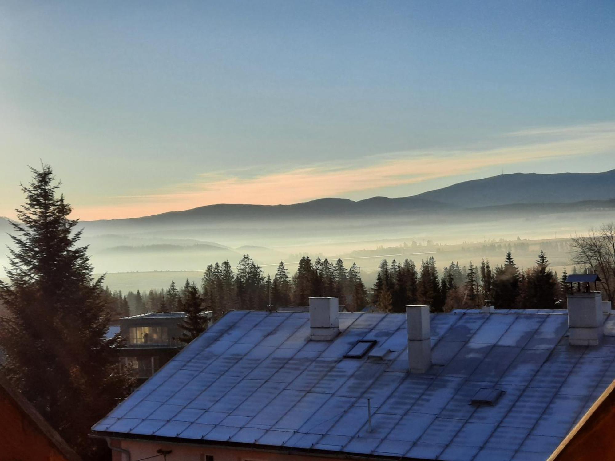 Vila Kamila Tatranska Strba Rum bild